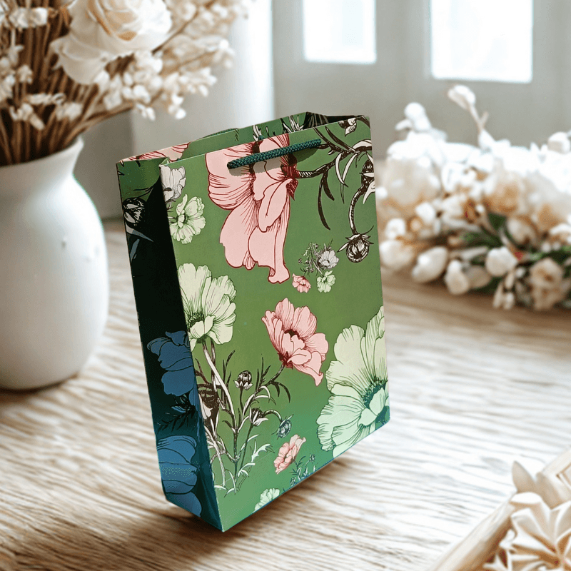 White flower design gift bags