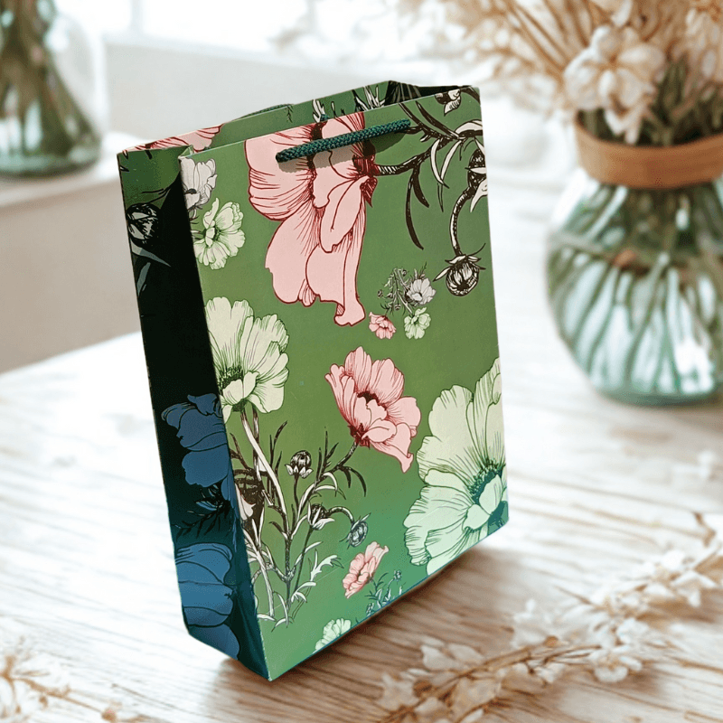 White flower design gift bags