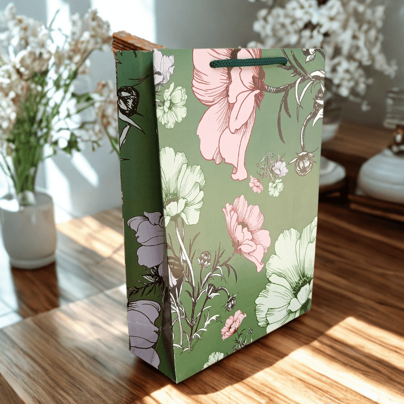 White flower design gift bags